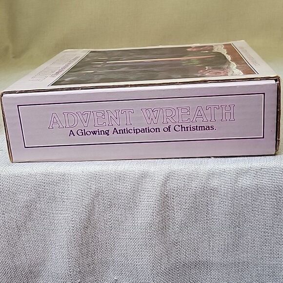 Advent Wreath..A Glowing Anticipation Of Christmas - Picture 4 of 10